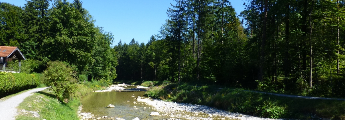 Erfrischen und Baden im Auerbach Oberaudorf