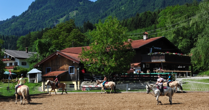 Ausflugsziel Bayern: Ponyhof St. Margarethen